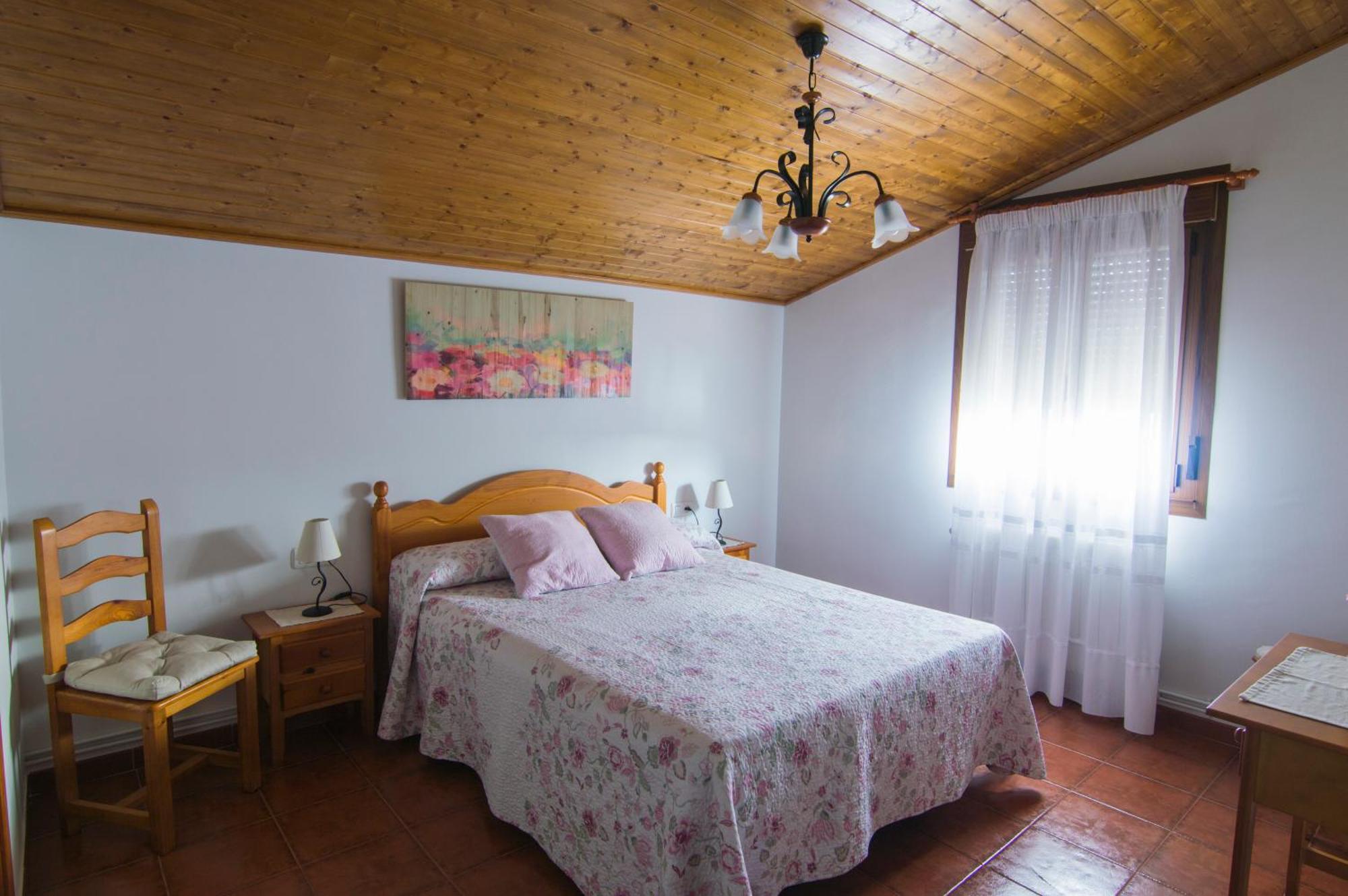 Apartamentos Rurales El Prado Пинофранкеадо Экстерьер фото